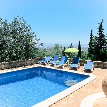Sleeps 7 With Pool And Wifi *