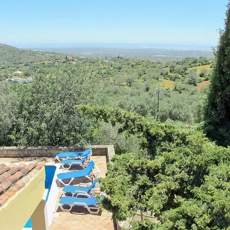 Villa Sleeps 7 With Pool And Wifi *
